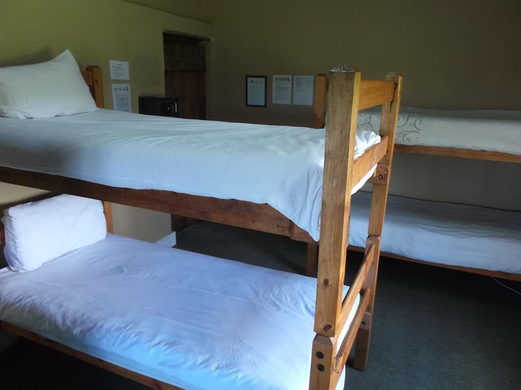 Fairy Knowe Backpackers Lodge 维德尼斯 客房 照片